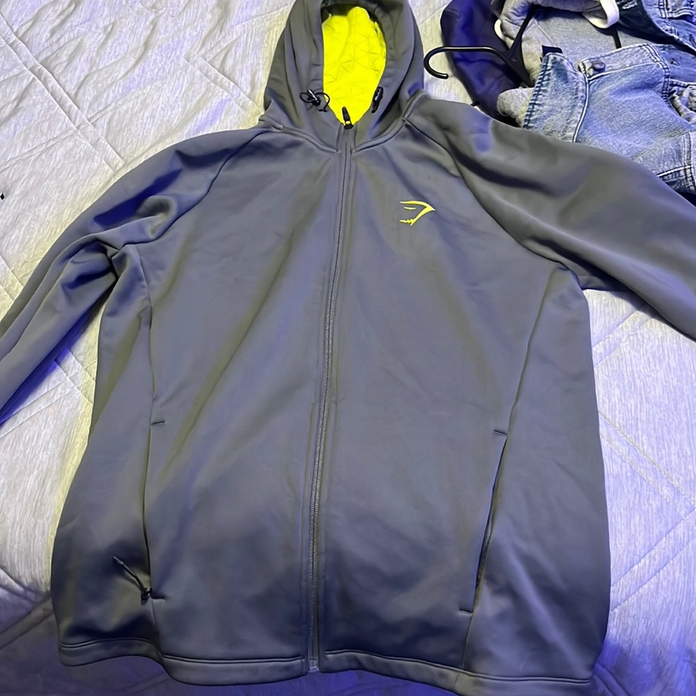 L Gymshark jacket